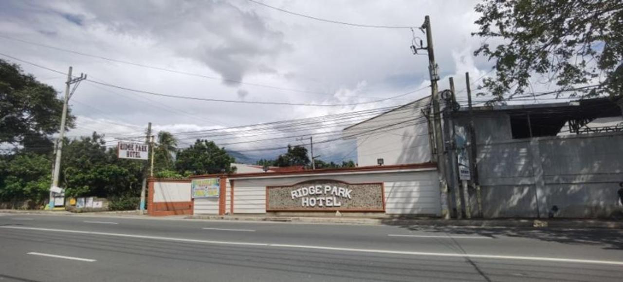 Ridge Park Hotel San Pablo City Exterior foto